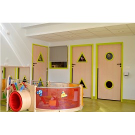 Porte pleine avec anti-pince-doigts